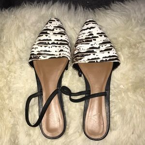 Cute backless flats!